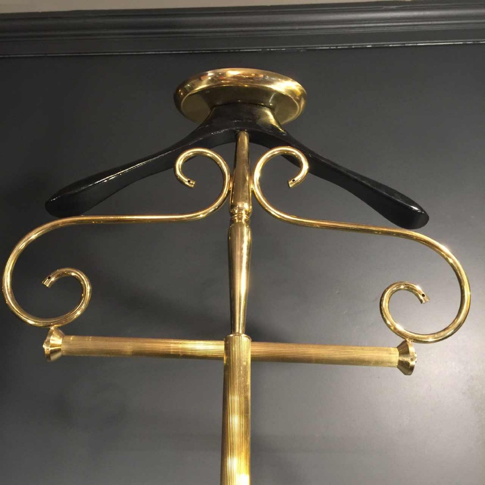 ICO PARISI for Fratelli Reguitti, Valet Stand Dressboy, Hollywood Regency,  1950 PI000001610 - Arta Plaza, le site d'annonces d'objets d'Art,  Antiquités et Design